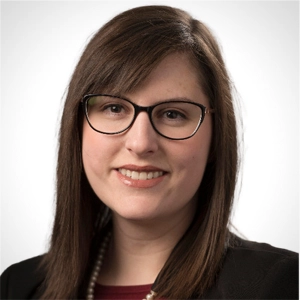 Headshot of Amanda Nelessen
