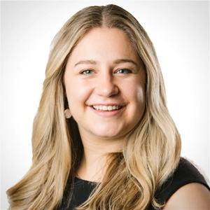 Headshot of Ann Pogrebitskiy