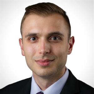 Headshot of Benjamin Walsh
