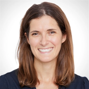 Headshot of Betsy Uhrman