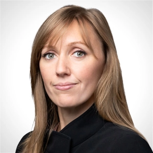 Headshot of Erin Russell
