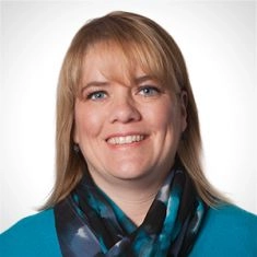 Headshot of Gina Eckart