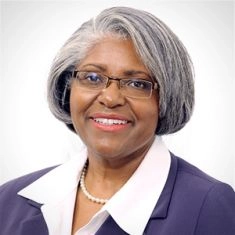 Headshot of Karen Hill