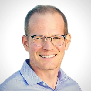 Headshot of Patrick Woods