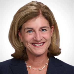 Headshot of Sarah Owens
