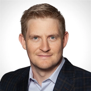 Headshot of Zach Davis